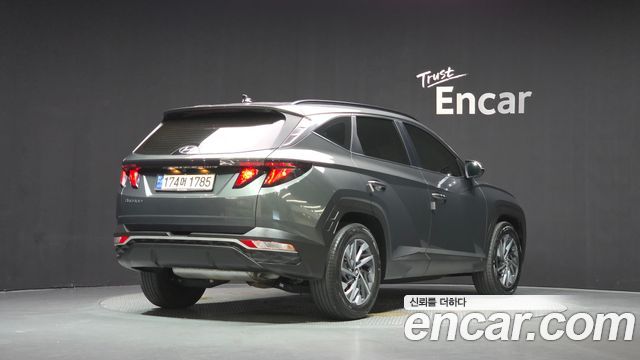 Hyundai Tucson (NX4) Gasoline 1.6 Turbo 2WD Premium 2023 — фото 2