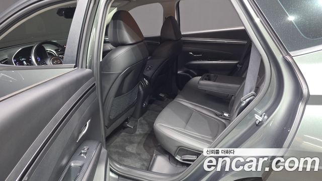 Hyundai Tucson (NX4) Gasoline 1.6 Turbo 2WD Premium 2023 — фото 11