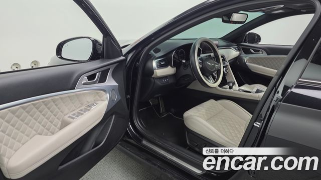 Genesis G70 Gasoline 2.0T 2WD 2023 — фото 10