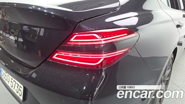 Genesis G70 Gasoline 2.0T 2WD 2023 — фото 23