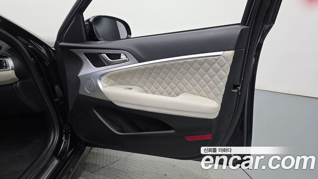 Genesis G70 Gasoline 2.0T 2WD 2023 — фото 24
