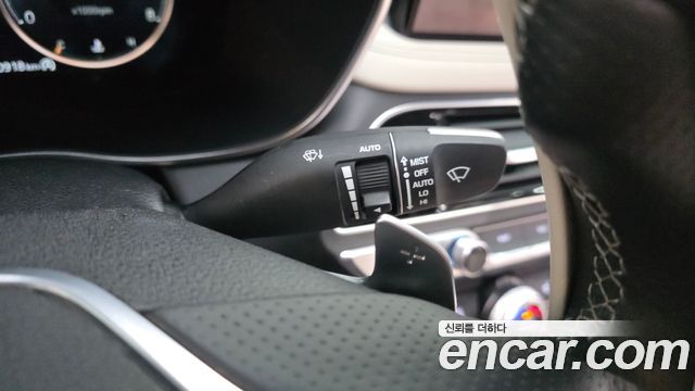 Genesis G70 Gasoline 2.0T 2WD 2023 — фото 29
