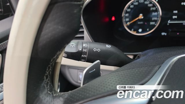 Genesis G70 Gasoline 2.0T 2WD 2023 — фото 36