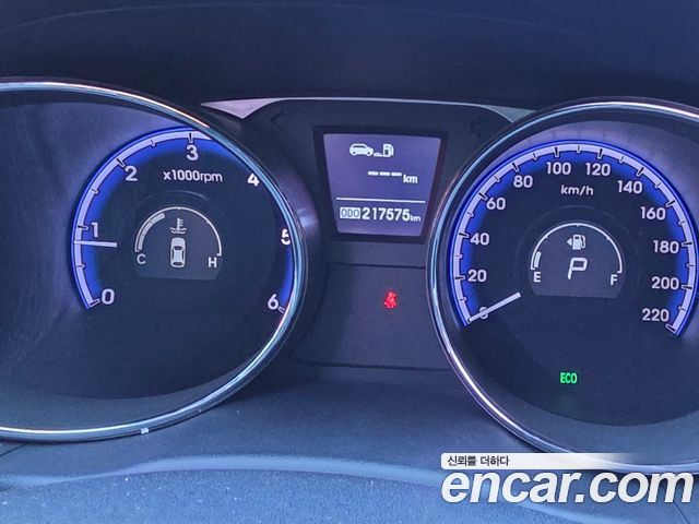 Hyundai Tucson ix Diesel 4WD LX20 Premier 2013 — фото 3