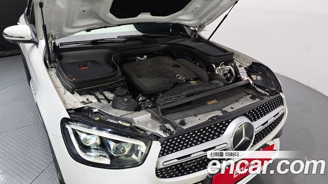 Mercedes-Benz GLC-Class (X253) GCL300 4MATIC Coupe 2023 — фото 6