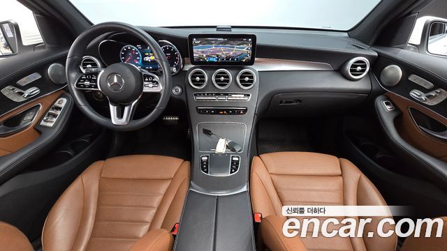 Mercedes-Benz GLC-Class (X253) GCL300 4MATIC Coupe 2023 — фото 7