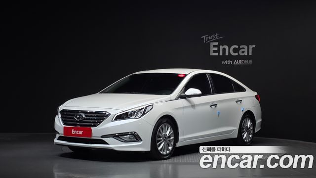 Hyundai Sonata (LF) 2.0 Smart 2015 — фото 1