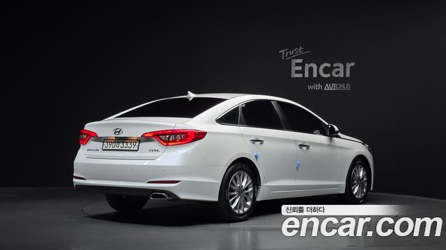 Hyundai Sonata (LF) 2.0 Smart 2015 — фото 2