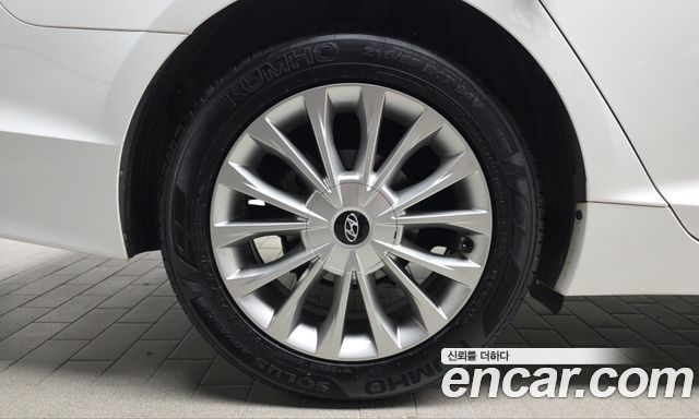 Hyundai Sonata (LF) 2.0 Smart 2015 — фото 5
