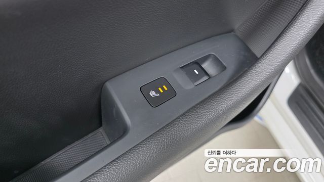 Hyundai Sonata (LF) 2.0 Smart 2015 — фото 20