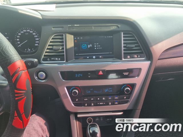 Hyundai Sonata (LF) 1.7 Diesel Smart Special 2016 — фото 8