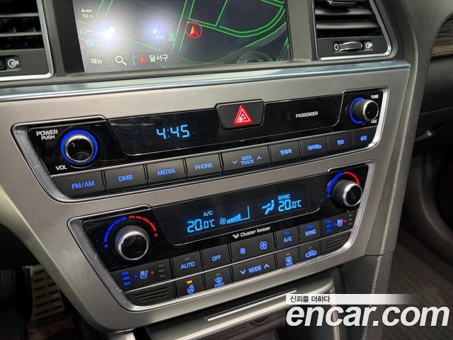 Hyundai Sonata (LF) 2.0 Premium 2015 — фото 23