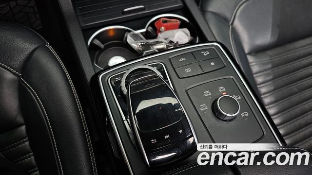 Mercedes-Benz GLE-Class (W166) GLE350 d 4MATIC Premium 2018 — фото 28