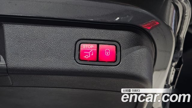Mercedes-Benz GLE-Class (W166) GLE350 d 4MATIC Premium 2018 — фото 34