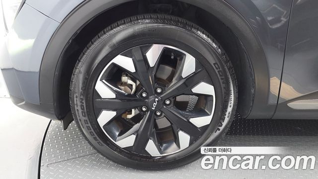 Kia Sportage (V) Diesel 2.0 2WD Signature Gravity 2022 — фото 5
