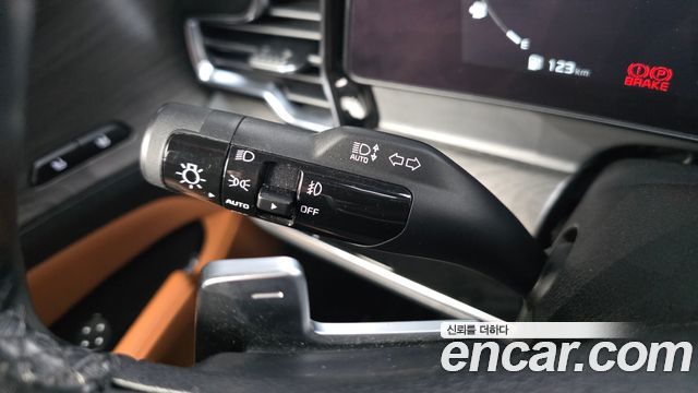 Kia Sportage (V) Diesel 2.0 2WD Signature Gravity 2022 — фото 30