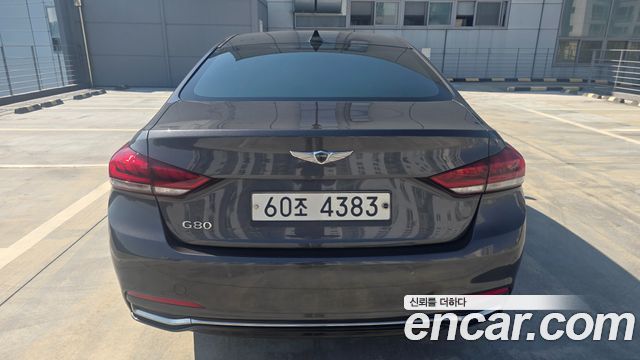 Genesis G80 2.2D AWD Luxury 2018 — фото 6