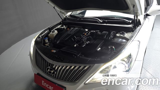 Hyundai Grandeur (HG) HG220 Diesel Premium 2015 — фото 6