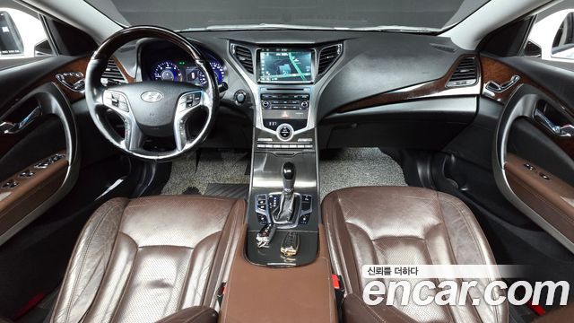 Hyundai Grandeur (HG) HG220 Diesel Premium 2015 — фото 7
