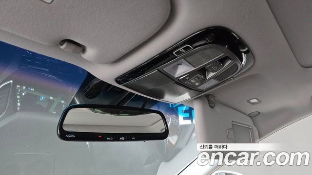 Hyundai Grandeur (HG) HG220 Diesel Premium 2015 — фото 18
