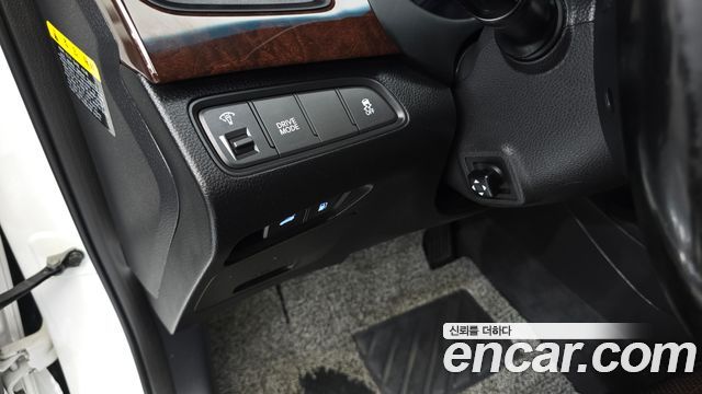 Hyundai Grandeur (HG) HG220 Diesel Premium 2015 — фото 19
