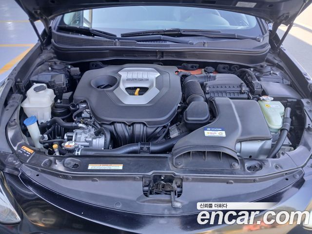 Hyundai Sonata Hybrid 2.0 Premium 2014 — фото 6