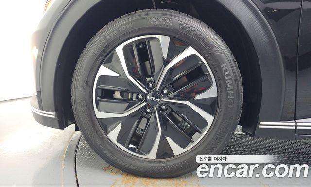Kia EV6 Long Range Air 2022 — фото 5