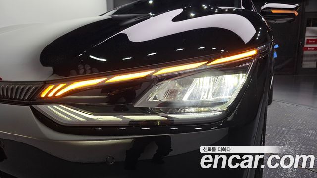 Kia EV6 Long Range Air 2022 — фото 22