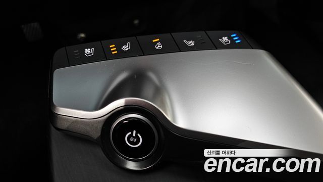 Kia EV6 Long Range Air 2022 — фото 32