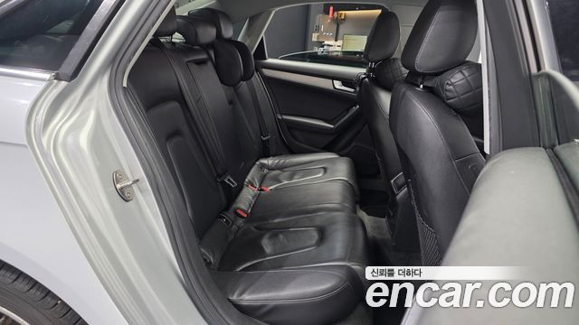 Audi A4 2.0 TDI dynamic B8 2013 — фото 12