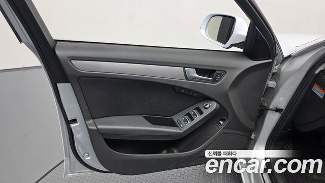 Audi A4 2.0 TDI dynamic B8 2013 — фото 24