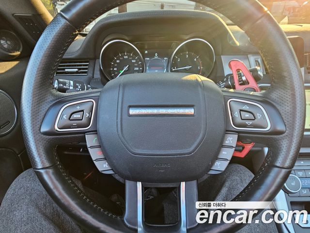 Land Rover Range Rover Evoque 2.0 TD4 SE Dynamic Convertible 2019 — фото 7
