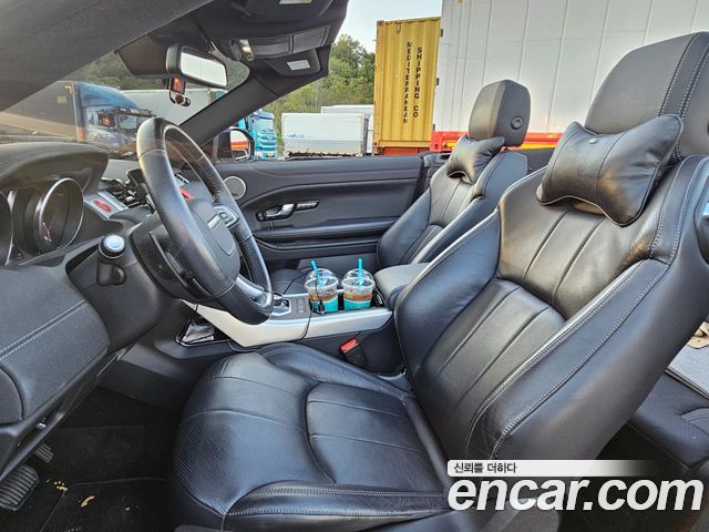 Land Rover Range Rover Evoque 2.0 TD4 SE Dynamic Convertible 2019 — фото 20