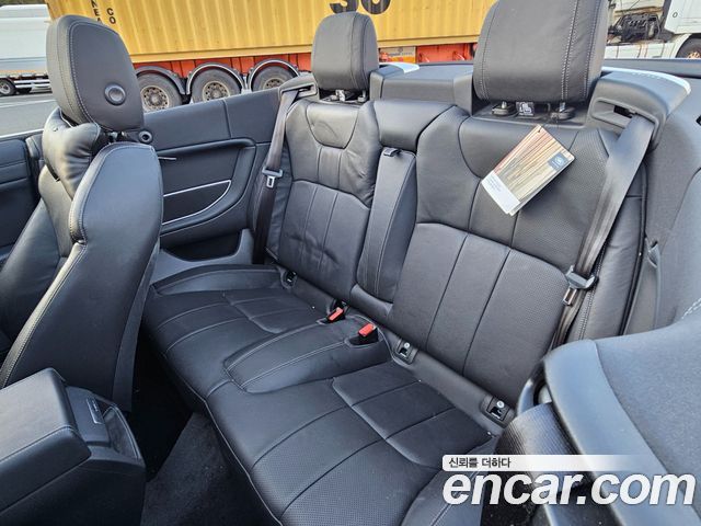 Land Rover Range Rover Evoque 2.0 TD4 SE Dynamic Convertible 2019 — фото 21