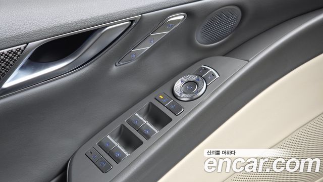 Genesis G80 (RG3) Gasoline 3.5 Turbo AWD 2025 — фото 43