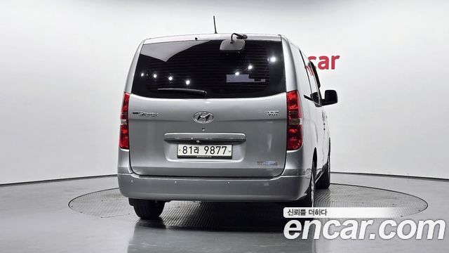 Hyundai Grand Starex 5-Seater VAN Modern 2016 — фото 4