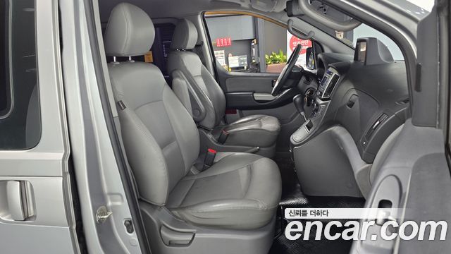 Hyundai Grand Starex 5-Seater VAN Modern 2016 — фото 26