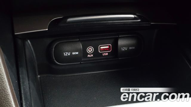 Kia K5 Hybrid (II) Noblesse 2019 — фото 13