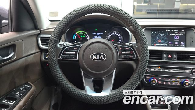 Kia K5 Hybrid (II) Noblesse 2019 — фото 15