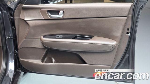 Kia K5 Hybrid (II) Noblesse 2019 — фото 25