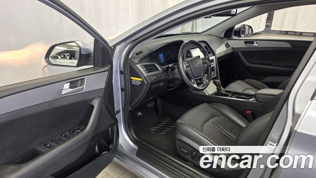 Hyundai Sonata (LF) LPI Premium Special 2016 — фото 10