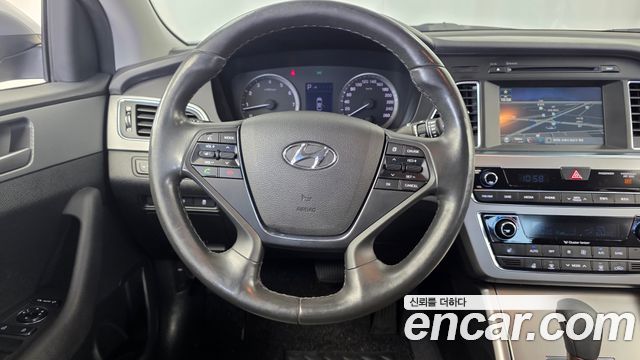 Hyundai Sonata (LF) LPI Premium Special 2016 — фото 13