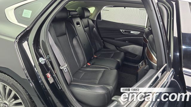 Kia K9 3.8 GDI AWD PlatinumⅡ 2020 — фото 26