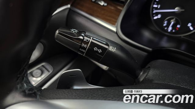 Kia K9 3.8 GDI AWD PlatinumⅡ 2020 — фото 29