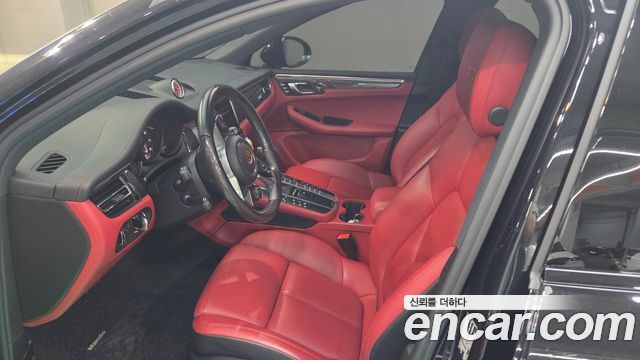 Porsche Macan 2.9 GTS 95B 2021 — фото 17