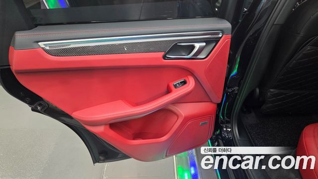 Porsche Macan 2.9 GTS 95B 2021 — фото 18