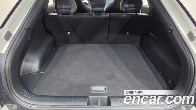 Kia EV6 Long Range Air 2023 — фото 18