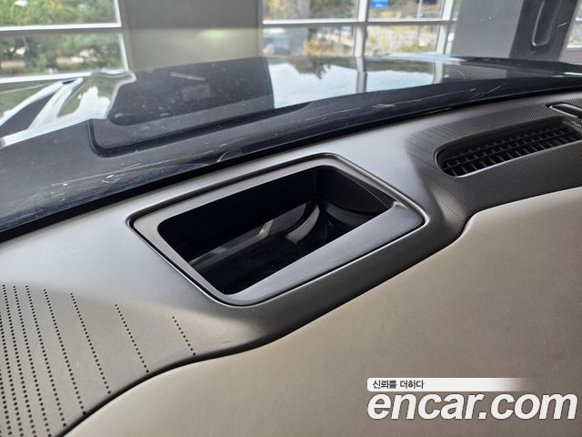 Cadillac Escalade (V) 6.2 Sports Platinum 2022 — фото 10