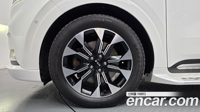 Kia Carnival (IV) Gasoline 4-Seater Hi-Limousine Signature 2022 — фото 5