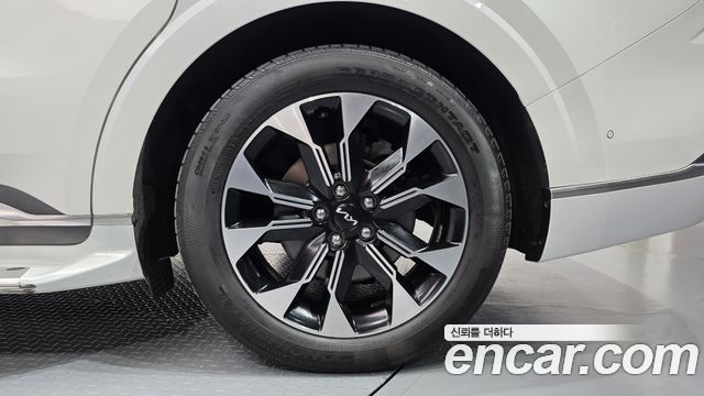 Kia Carnival (IV) Gasoline 4-Seater Hi-Limousine Signature 2022 — фото 21